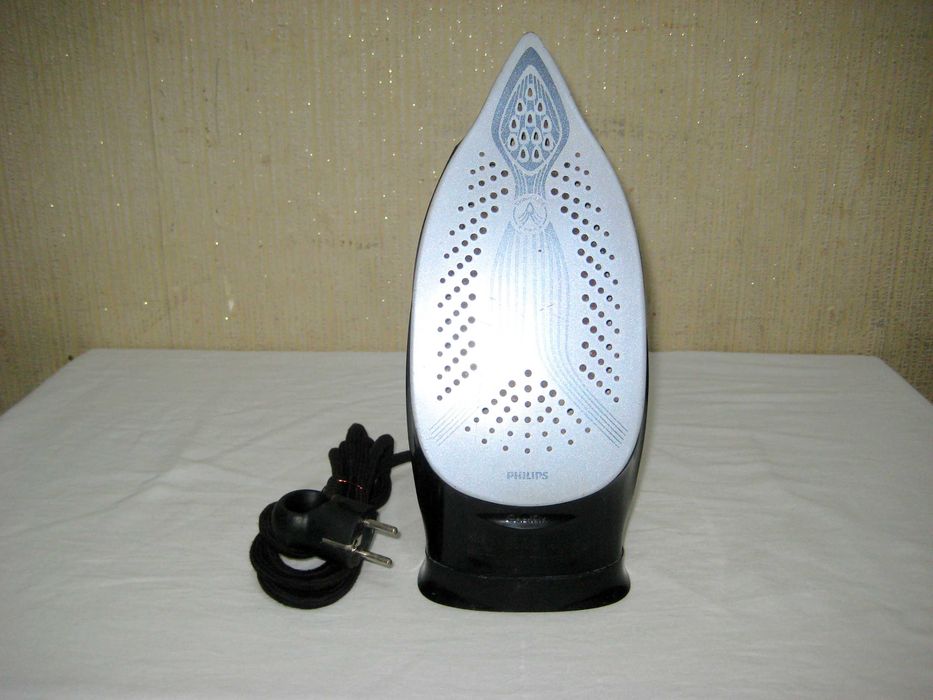 Утюг PHILIPS 2600W оригинал харошим рабочим состоянии!