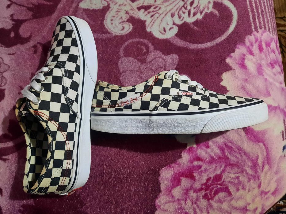 Tenisi Vans nr 36.5 23cm transport gratuit