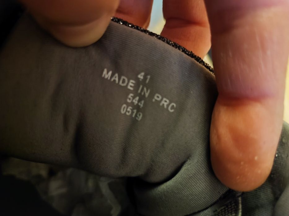 Дамски маратонки обувки Guess Stoney 2 41 номер