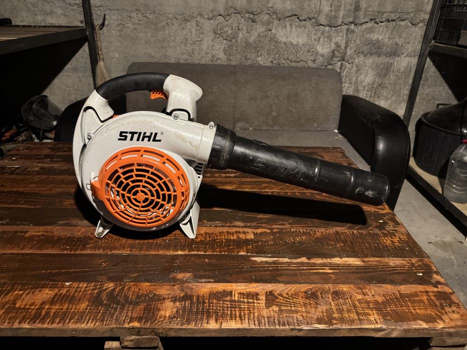 Suflantă pe benzină Stihl SH 86,