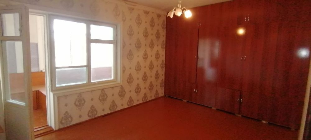 1 хонали 2-этаж квартира сотилади 6/4 дахаси