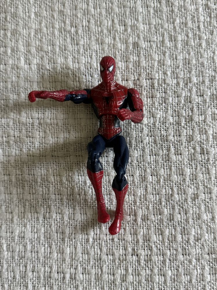 Spider-man фигурка 13 см