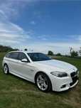 BMW Seria 5 Touring 520d xDrive, Pachet M Sport exterior si interior