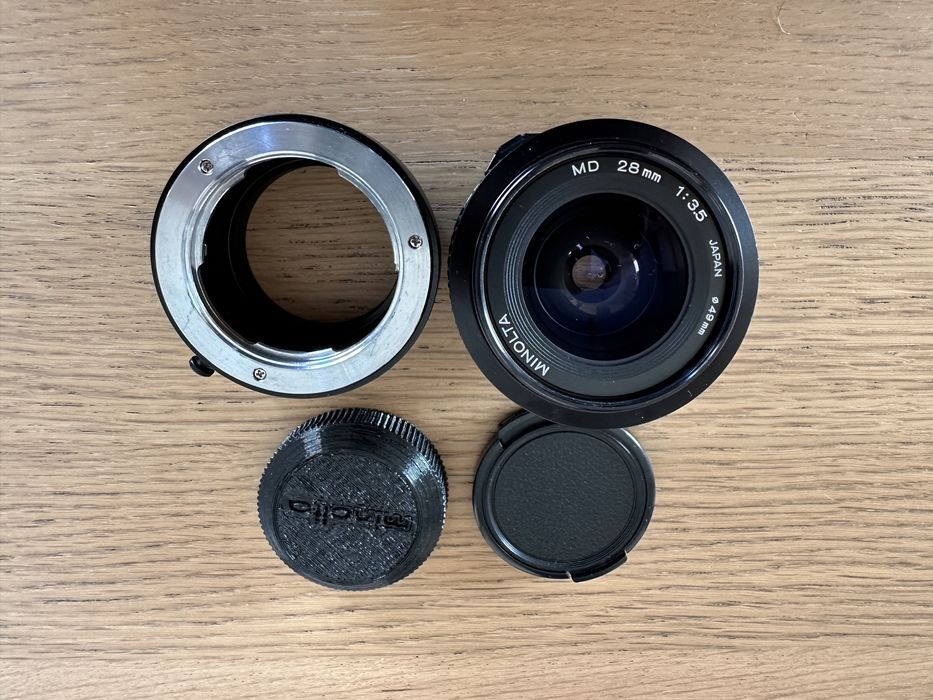 Obiectiv Minolta MD 28mm F3.5 + adaptor Sony E