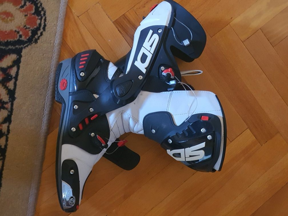 Cizme moto SIDI Vortice Racing.