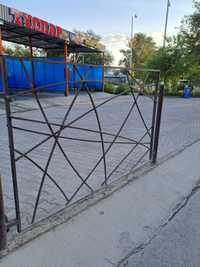 Забор(заборные секции)9 шт