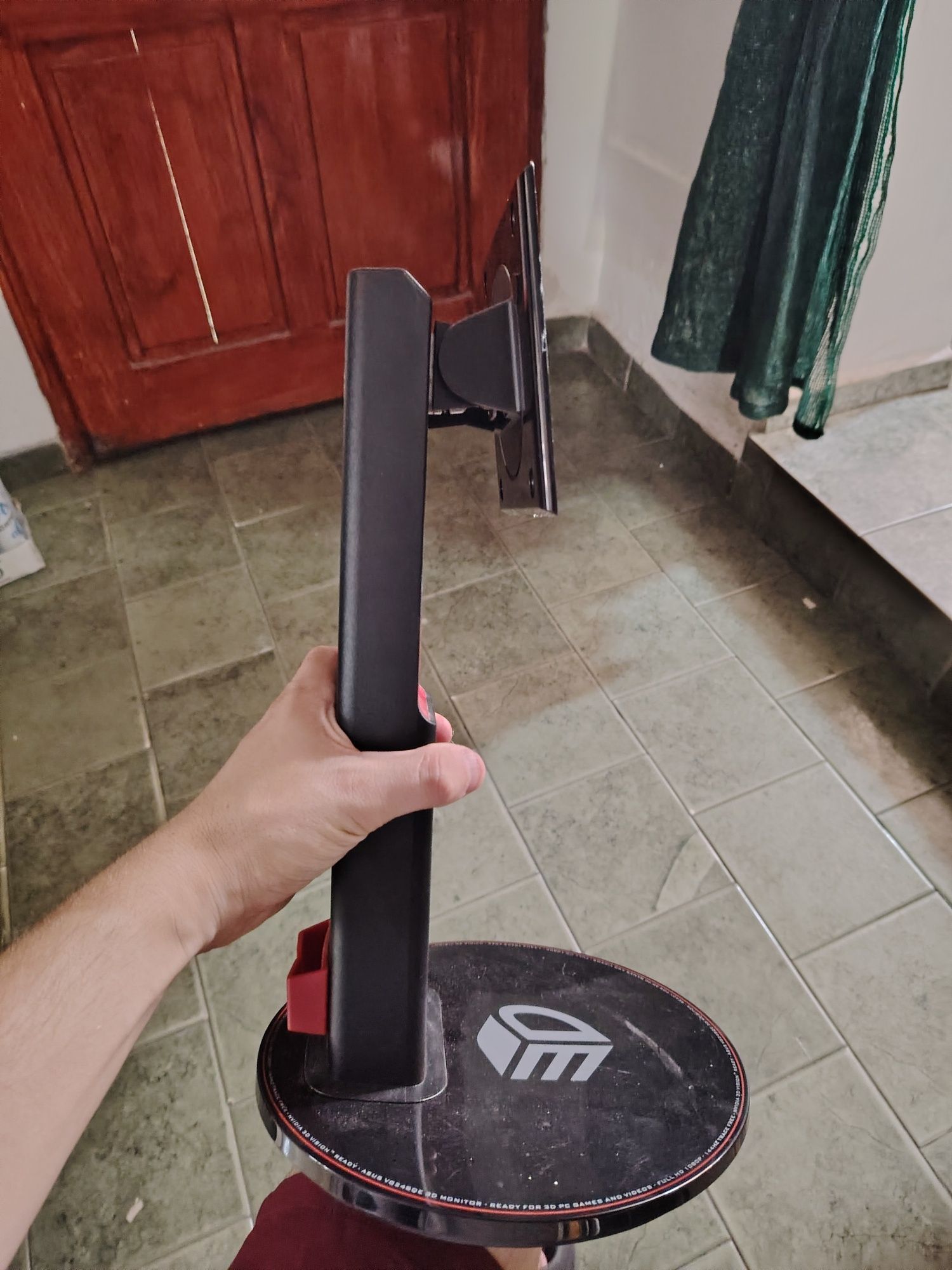 Стойка за монитор asus