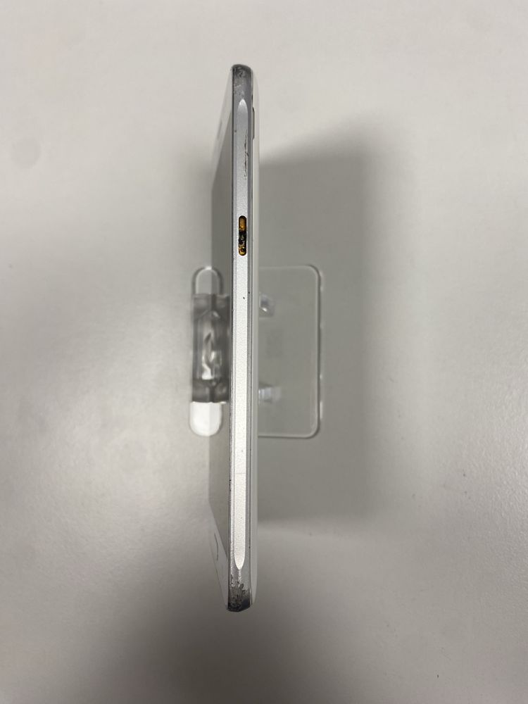 Samsung Galaxy J5 2016 16GB ID-XXL2093