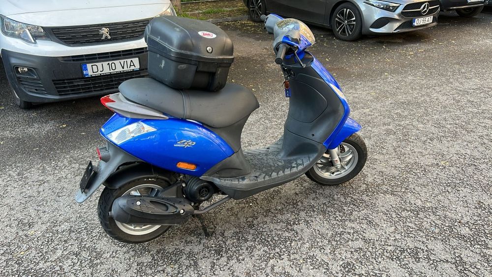 Piaggio Zip 50 4T