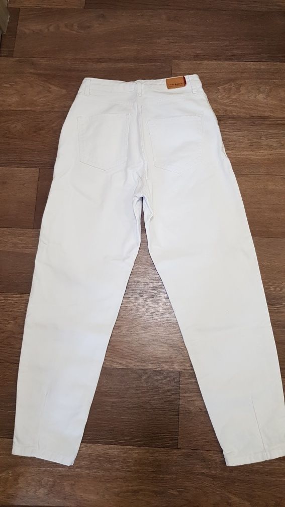 Белые джинсы, размер 34 (xs)