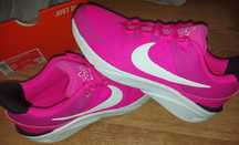 Нови маратонки nike 38- 39н. Оригинални