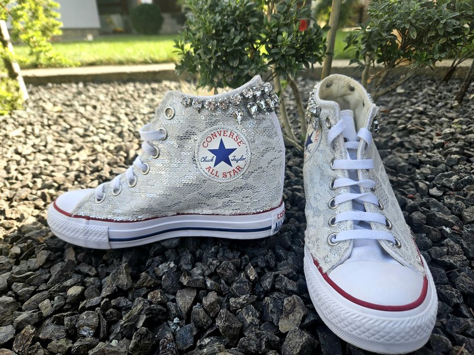 Converse glitter cu platforma marimea 37.5