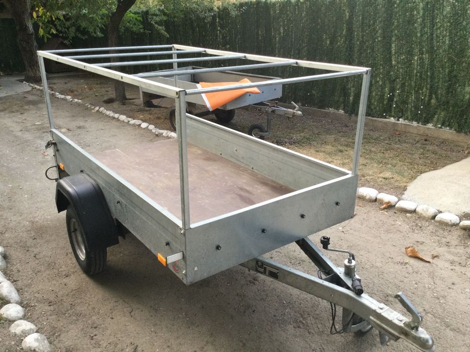 2бр. немски ремаркета Stema, 750кг.