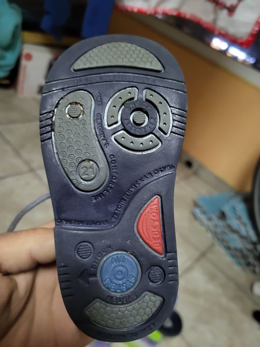 Ghetuțe Bebetom numărul 21