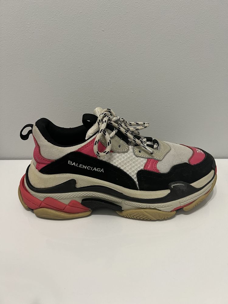 Оригинални кецове Balenciaga Triple S