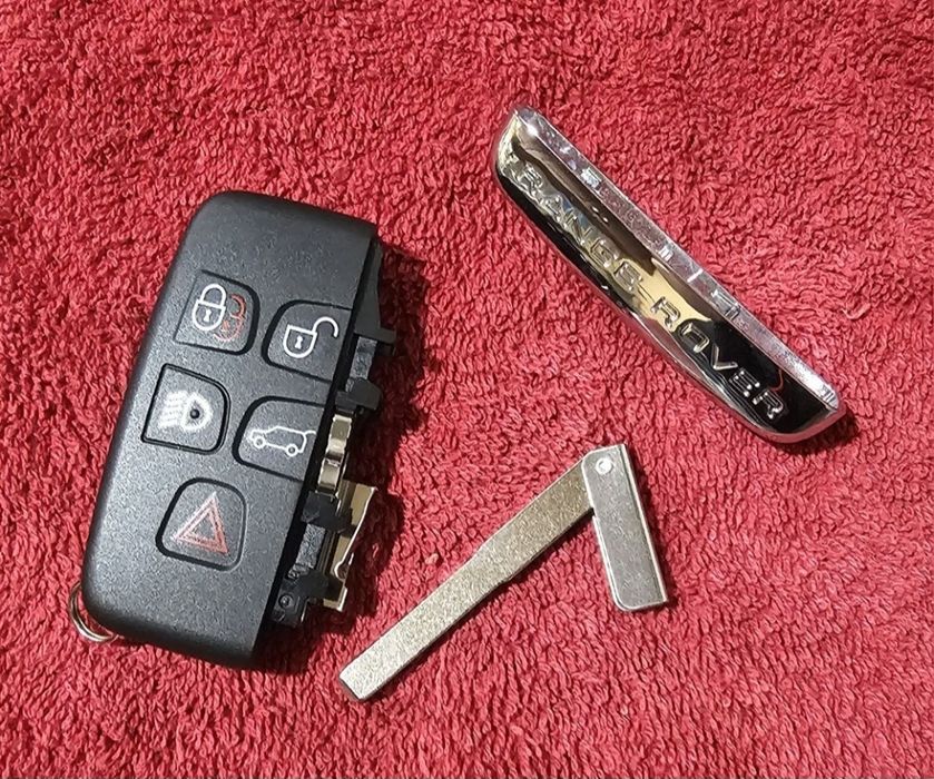Ключ-брелок на Range Rover