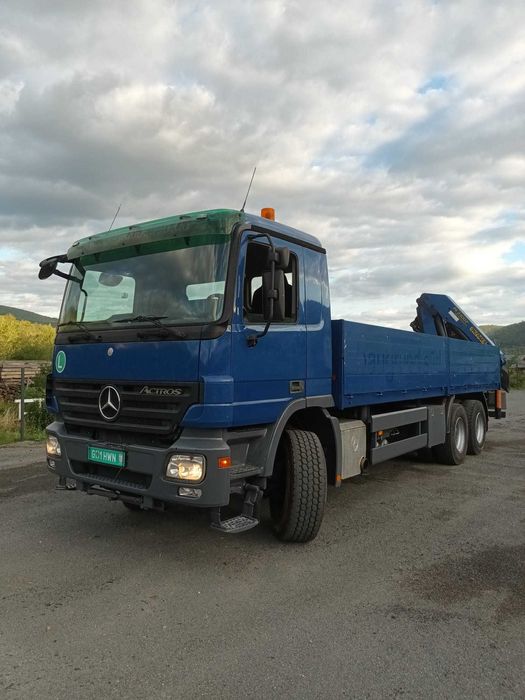 Mercedes Actros plus macara  Palfinger