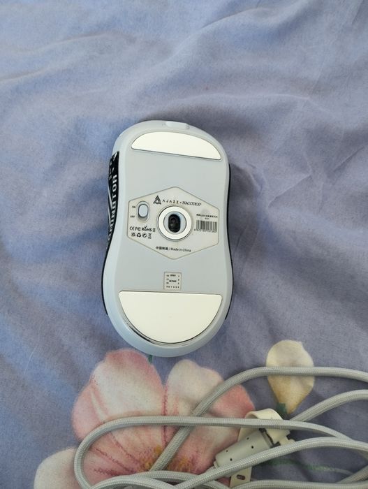 Продам игравую мышку ajazz aj199