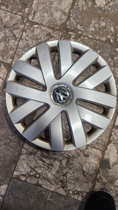 Седалки и тасове поло 6R