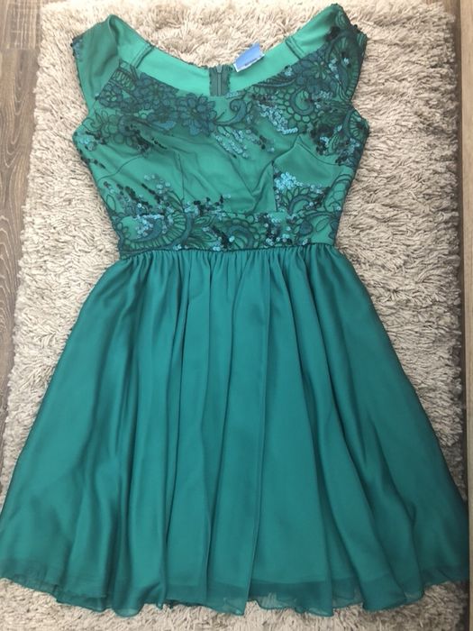 Rochița scurta verde marimea S/M