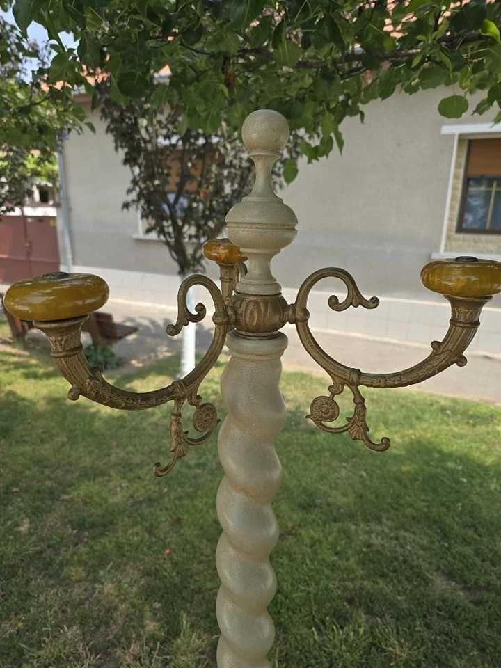 Cuier vintage tip pom,Venețian,I