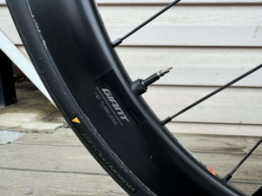 Карбонов велосипед Giant TCR Advanced Pro 1