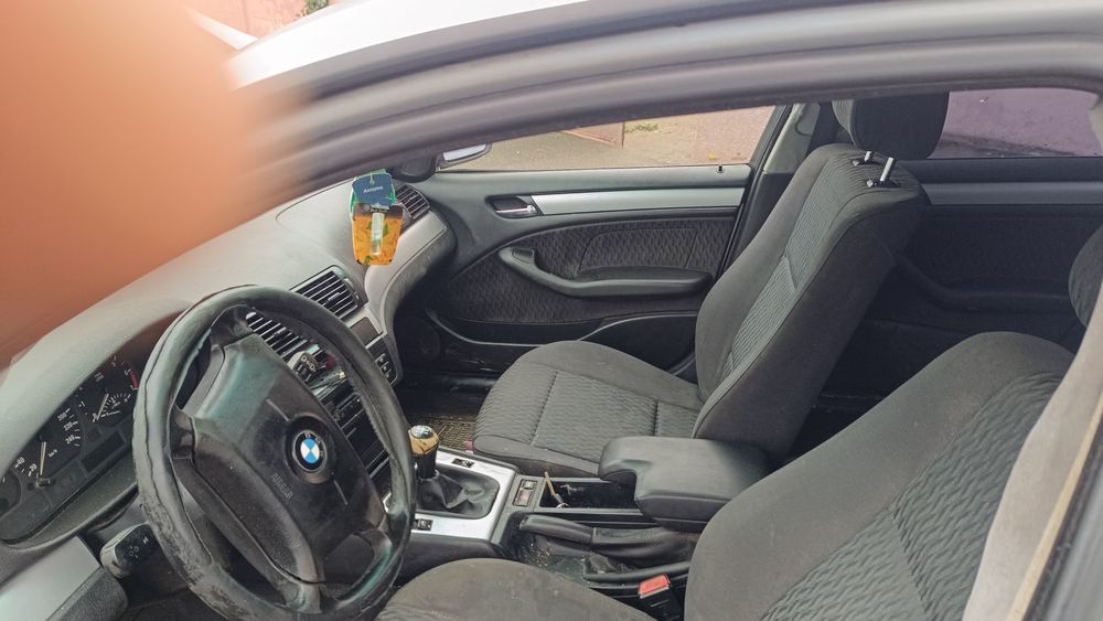 Bmw 318i an 2001 pentru piese