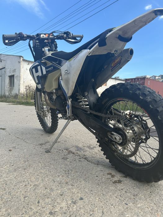 Husqvarna te250i
