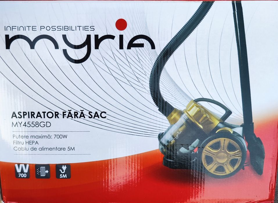 Aspirator fără sac Myria 700w