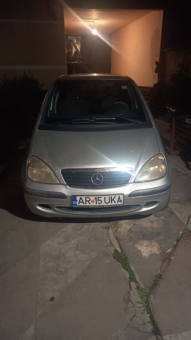 Vând sau schimb Mercedes a clas