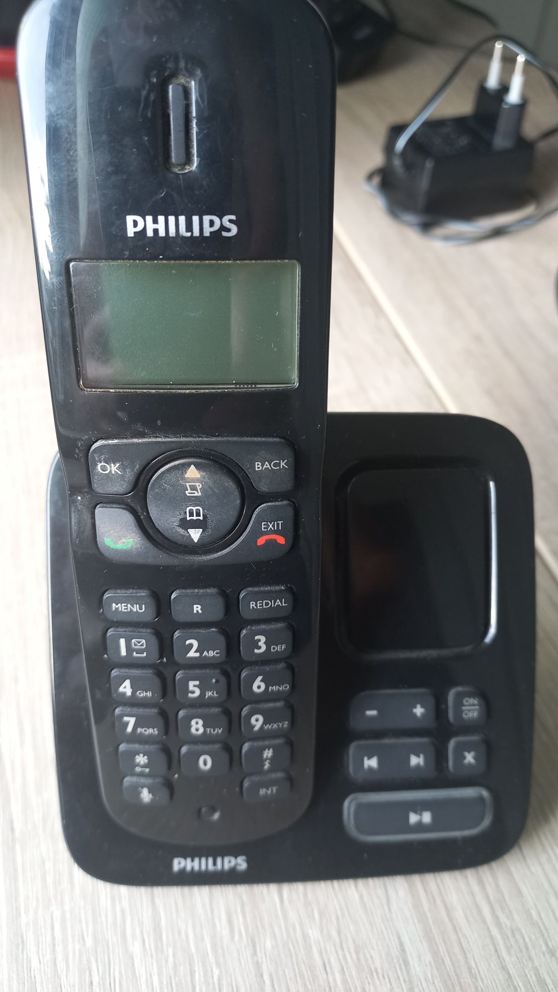 Telefon PHILIPS CD175