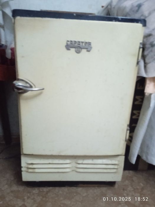 Продается холодильник