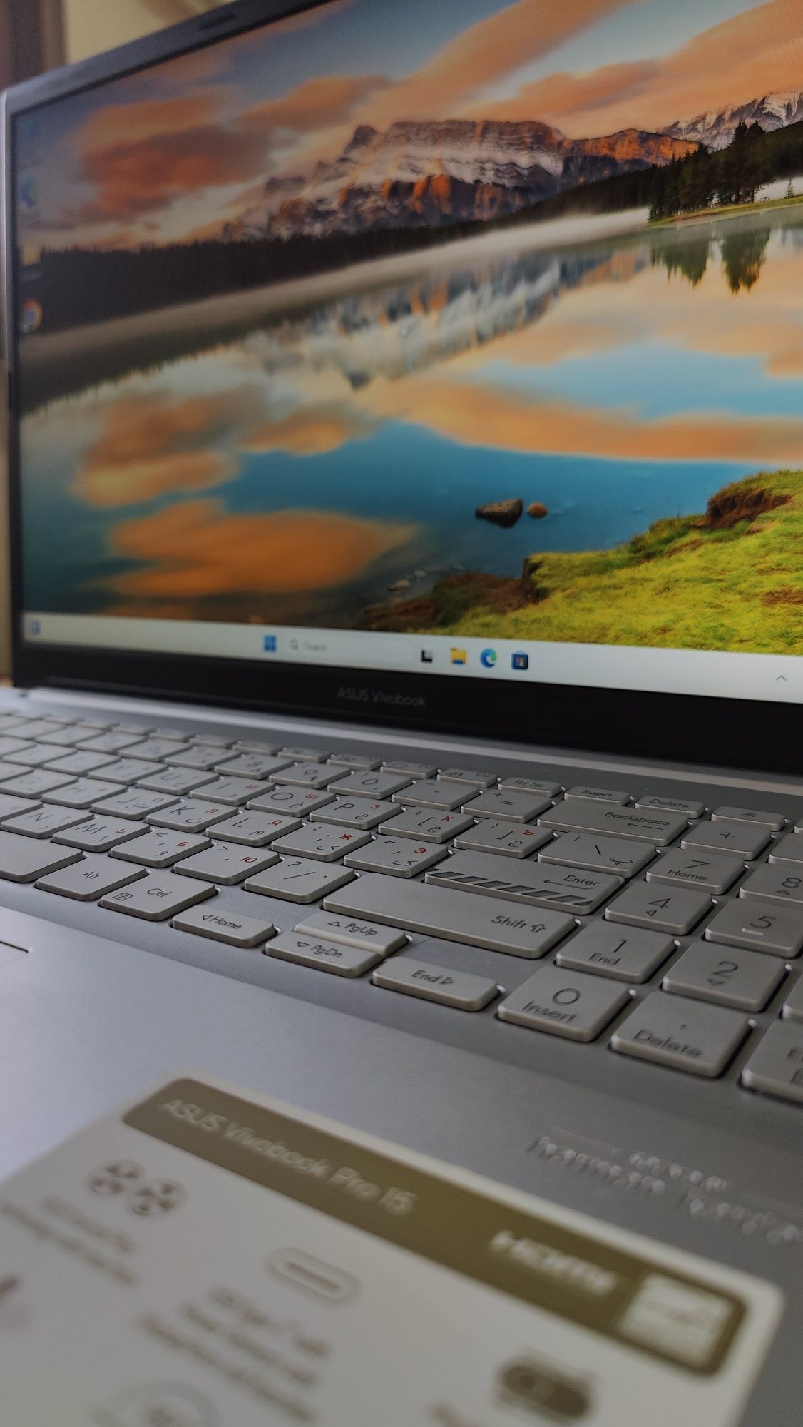 Срочно продается ноутбук ASUS Vivobook Pro 15