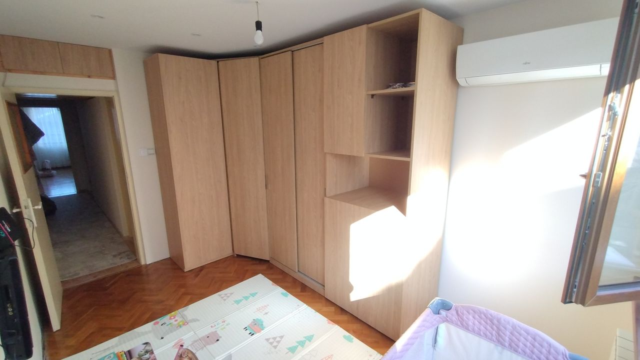 Продава се Тристаен апартамент в Пазарджик, Център - 88 кв.м за 1250 €/кв.м - Снимка #7