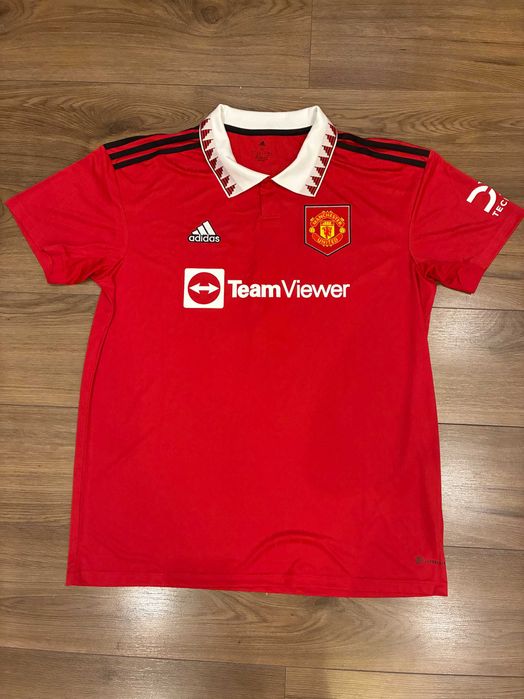 Нови оригинални екипи и горнища на Манчестър Юнайтед