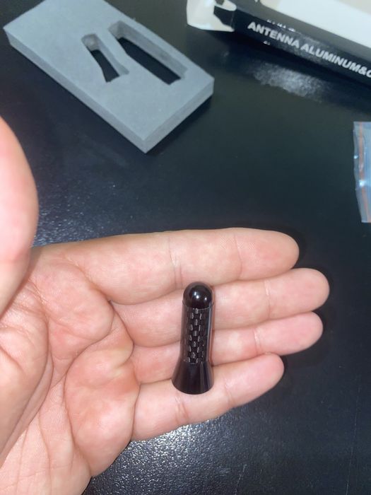 Карбонова антена за кола audi bmw mercedes vw ford opel mazda kia mini