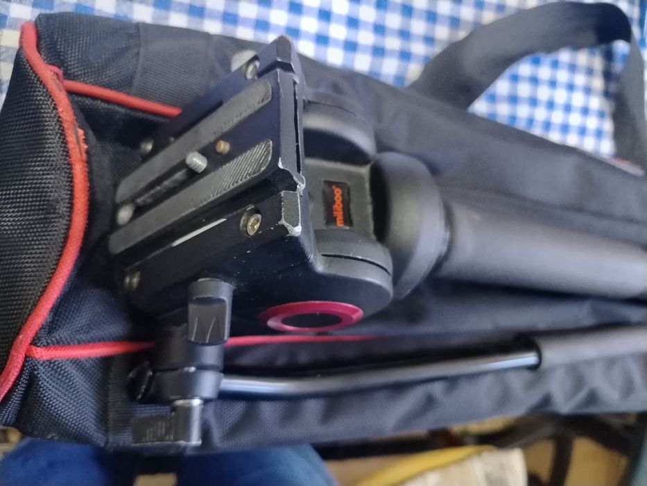 Monopied cap fluid miliboo