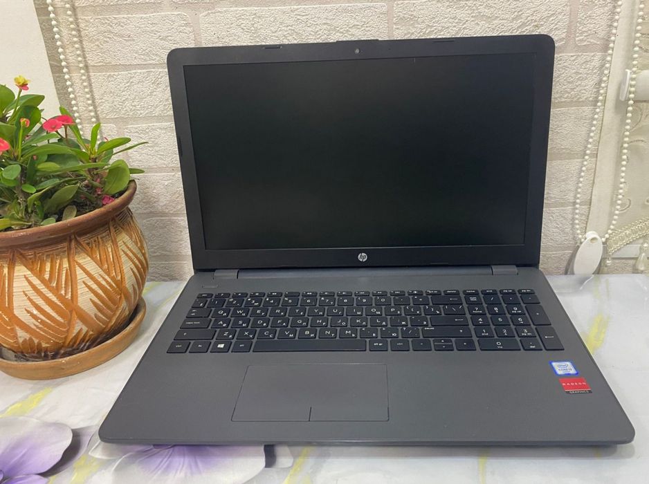 Продам ноутбук в в отличном состоянии