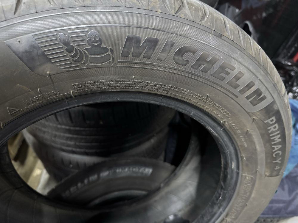 Продаётся шины Michelin 195/65R15 91V Primacy 4