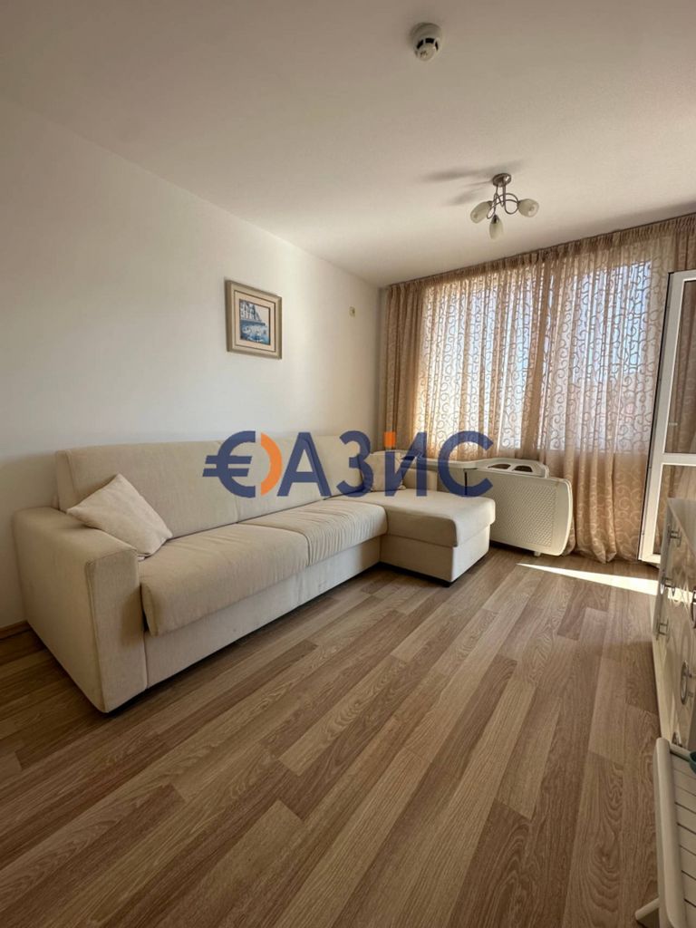 Продава се Тристаен апартамент в Свети Влас - 75 кв.м за 1600 €/кв.м - Снимка #7