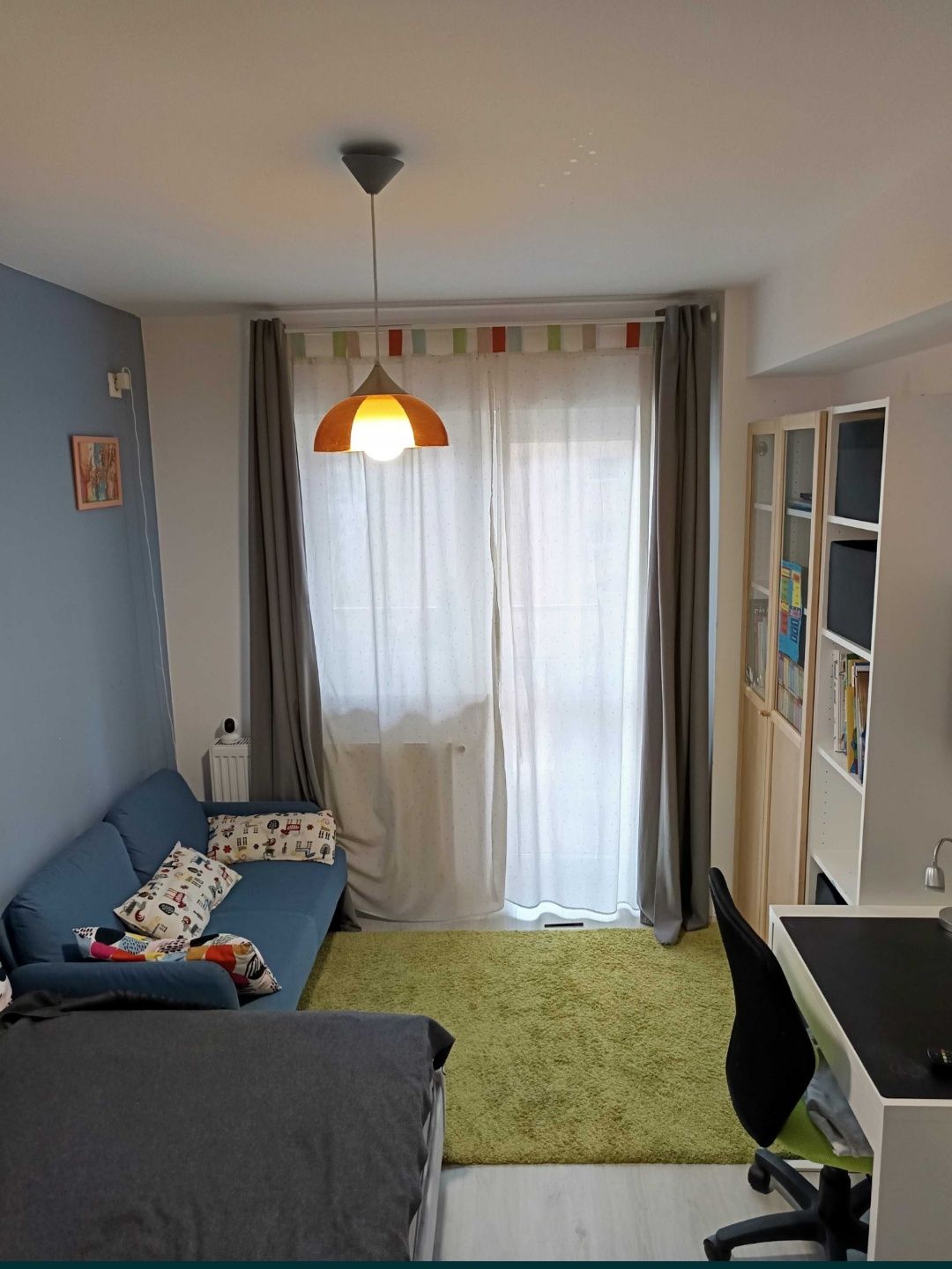 Proprietar Închiriez apartament 3 camere 6 minute metrou