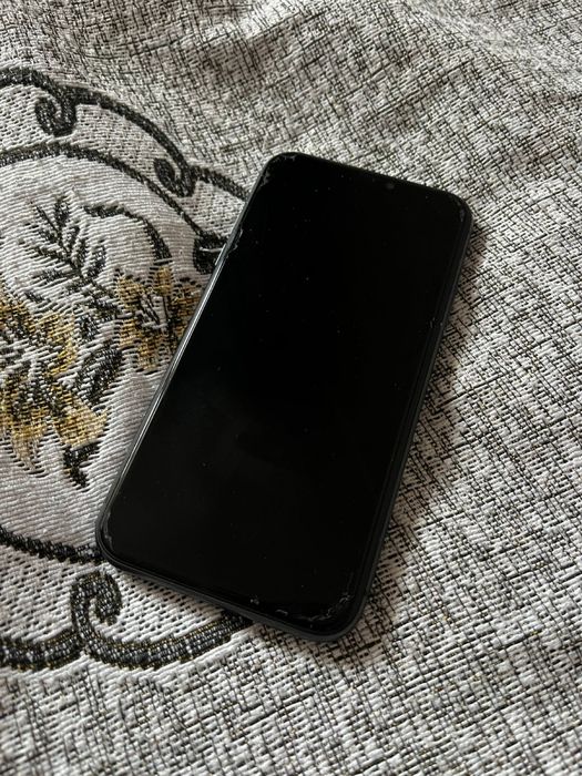 Обмен 11 айфон.