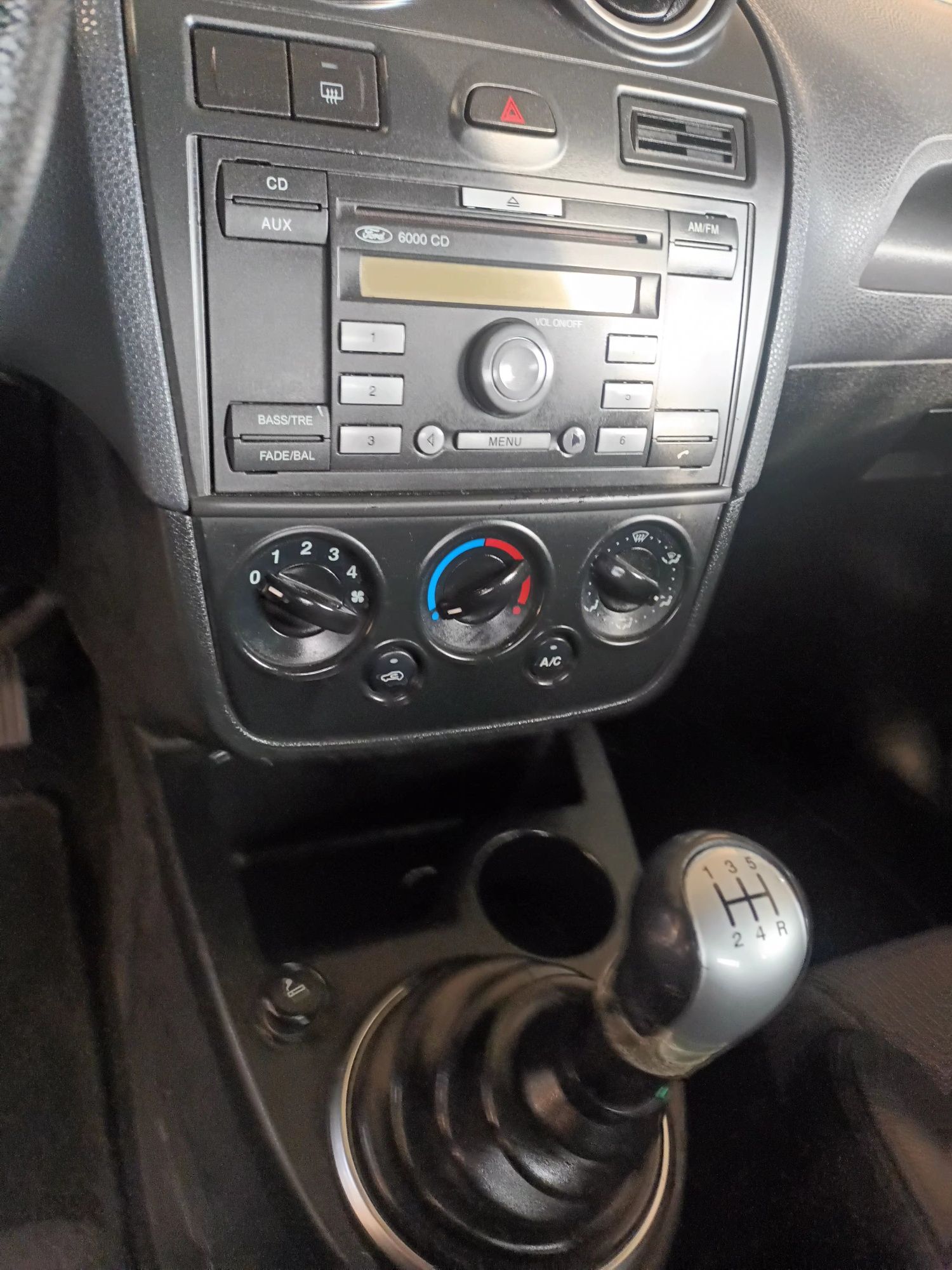 Ford Fiesta 2007 1.6 tdi 90cp