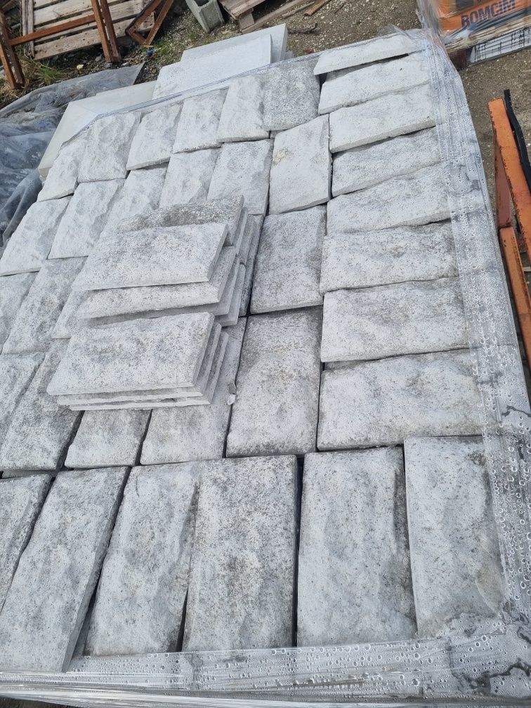 Coame beton / caciuli stalp / palari gard / coame de gard / capac gard