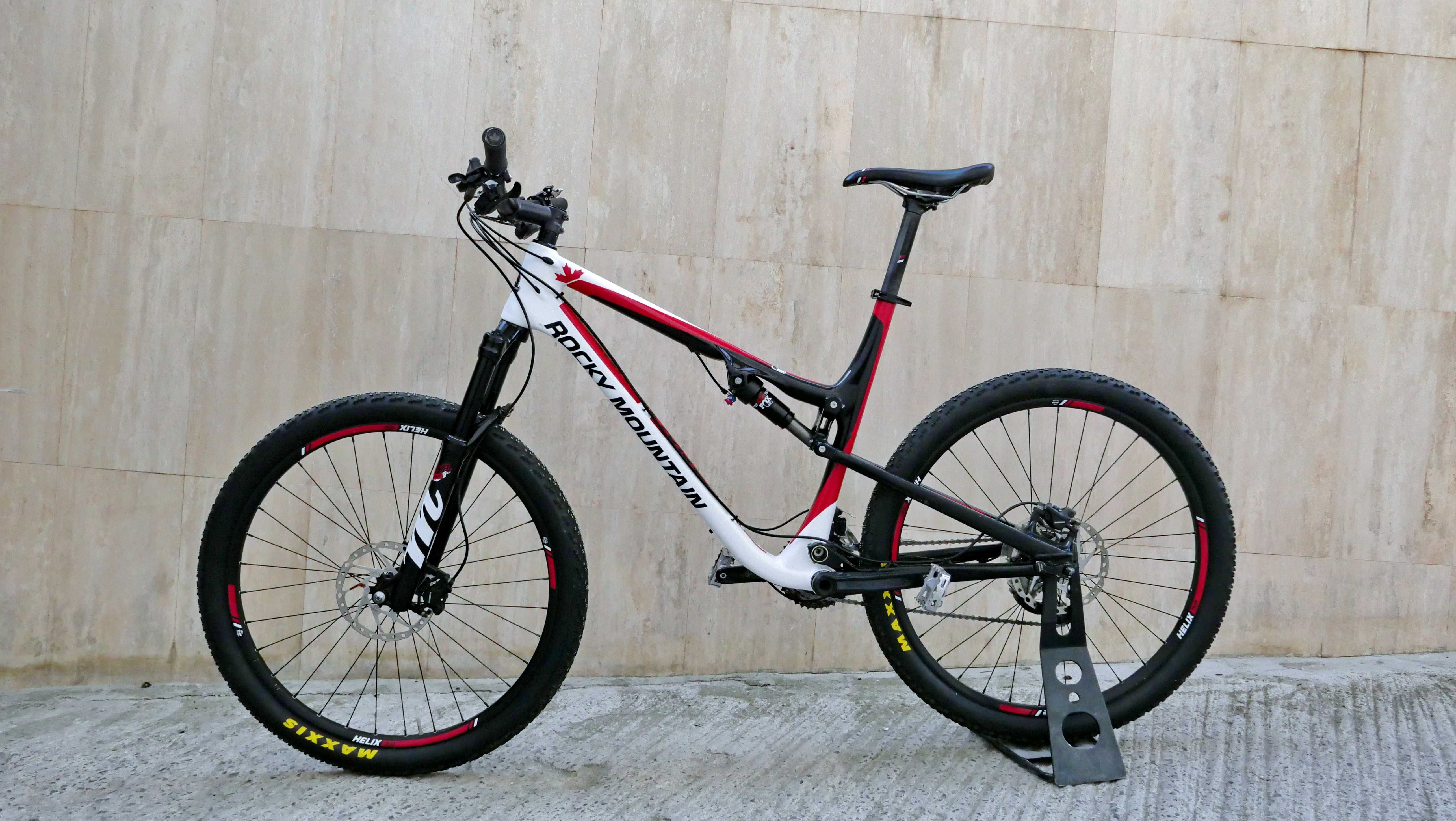 Rocky Mountain Thunderbolt, 27.5 XL, карбон, 120 ход, 2х10 Deore XT