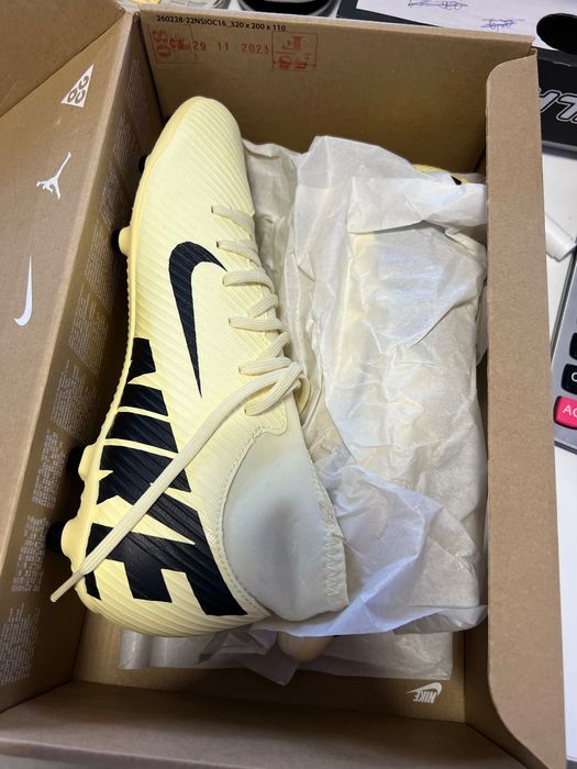 Nike Futbol ayakkabısı Kramponlar Mercurial Superfly 9 Club Mg