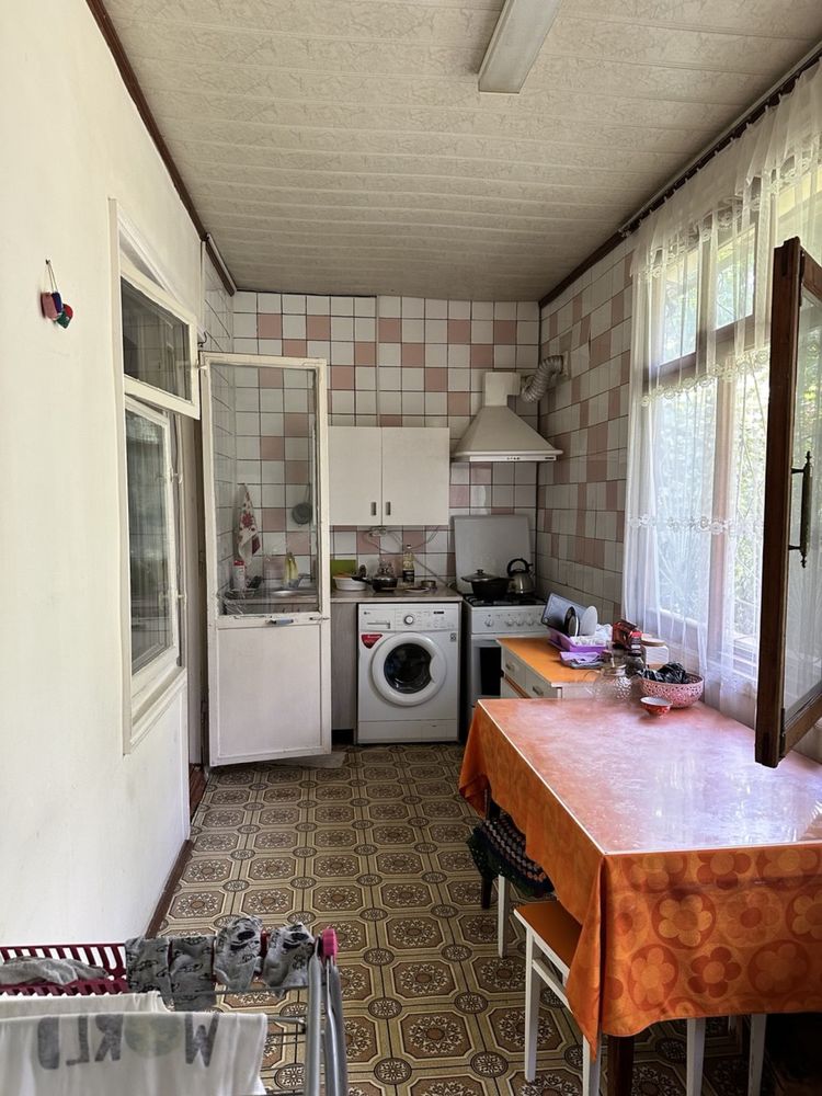 Продам юнусабад-18    2/1/5