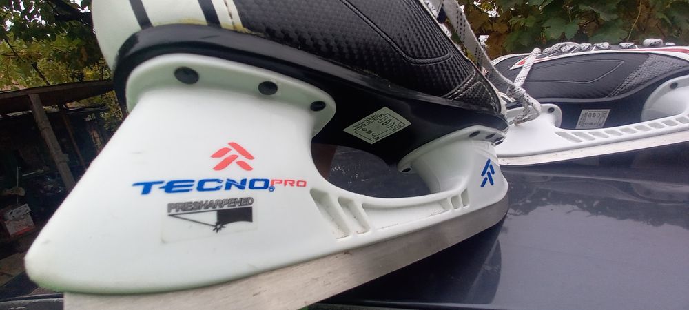 Patine Toronto Tecno Pro marimea 42