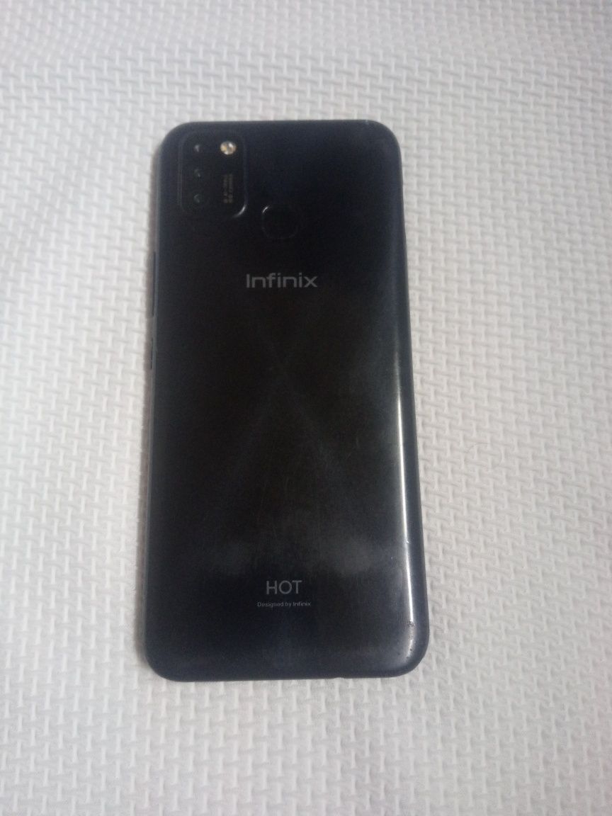 Infinix hot 11 lite 4/64 gb