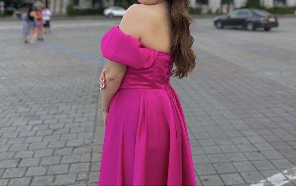 Rochie lungă elegantă de ocazie roz fucsia